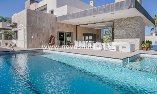 Villa - Herverkoop - Albir - Albir