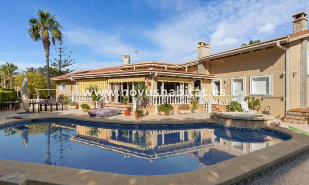 Villa - Nouvelle construction - Orihuela - Orihuela