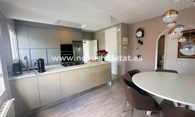 Villa - Resale - Alfaz del Pí - Alfaz del Pí