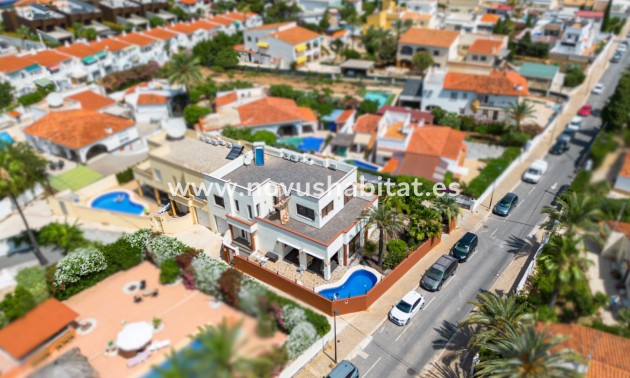 Villa - Segunda mano - Albir - ALT-57607