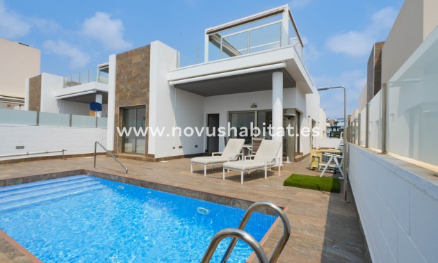 Villa - Segunda mano - Orihuela Costa - La Zenia