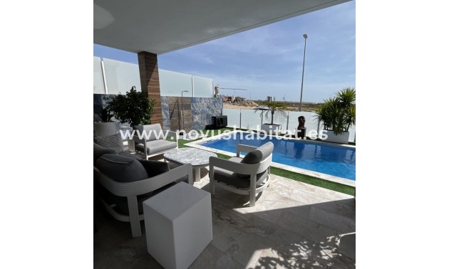 Villa - Segunda mano - Orihuela - Entre Naranjos Vistabella Golf