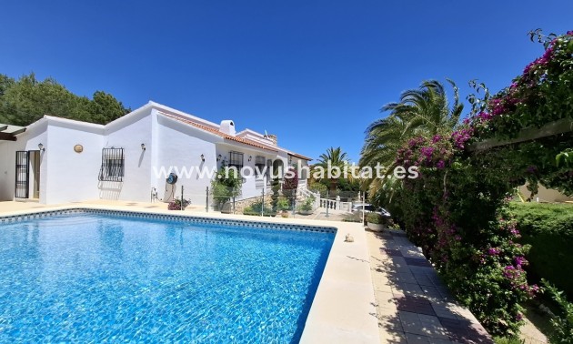 Villa - Wiederverkauf - La Nucía - La Nucía
