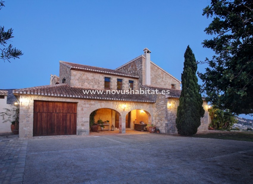Wiederverkauf -  Paket - Moraira