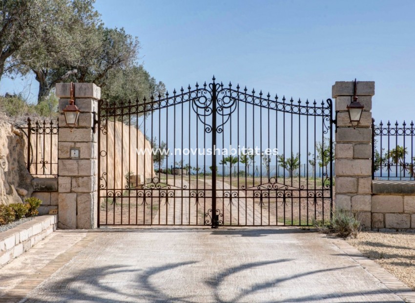 Wiederverkauf -  Paket - Moraira
