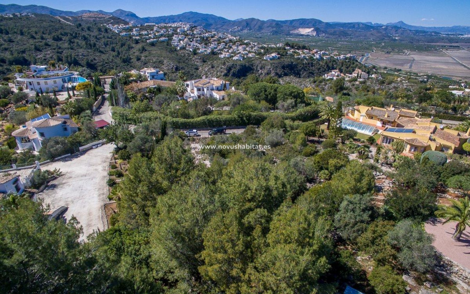 Wiederverkauf -  Paket - Pego