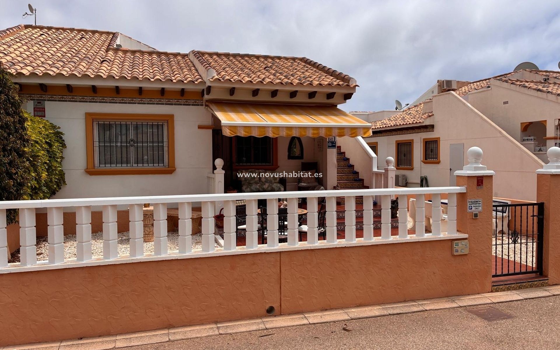 Wiederverkauf - Semi-detached house - Lomas de Cabo Roig