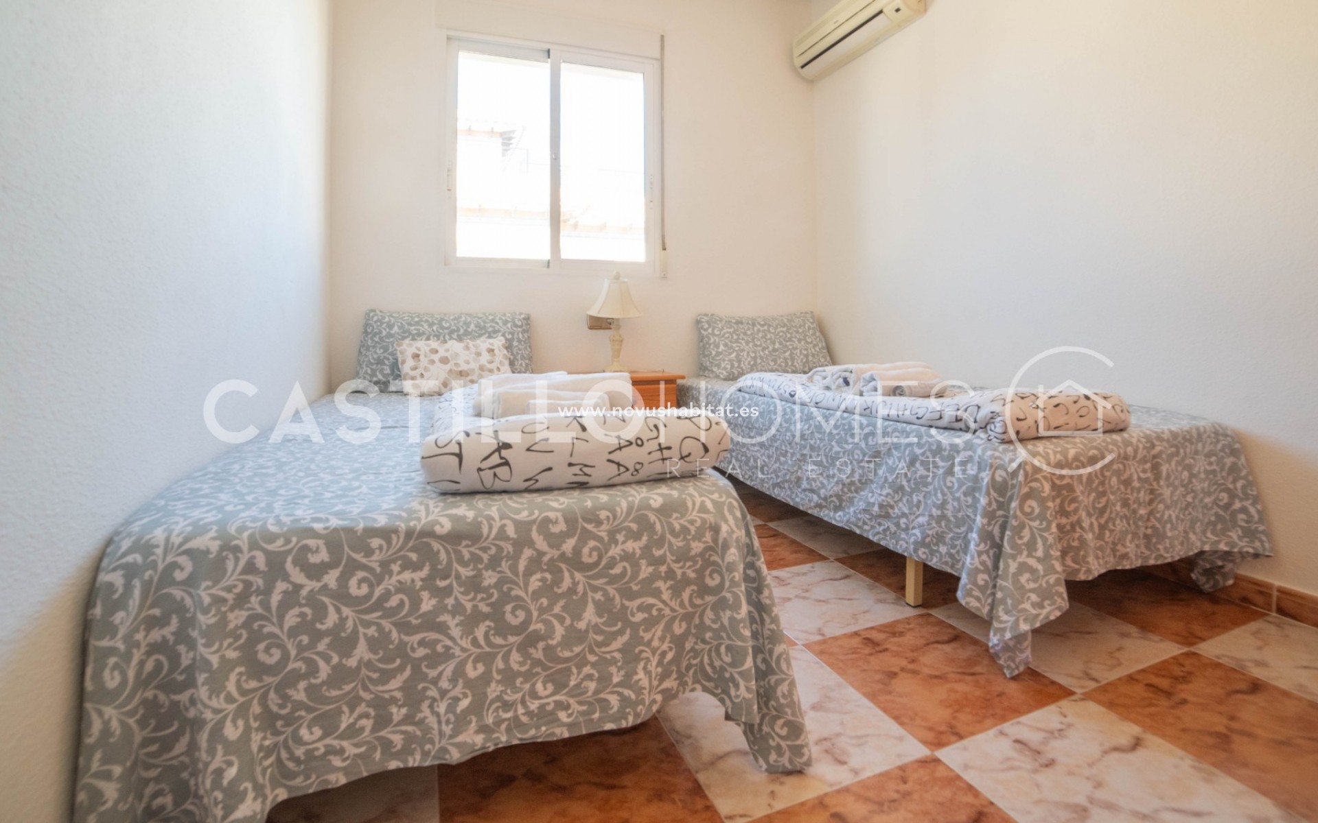 Wiederverkauf - Stadthaus - Orihuela Costa - La Regia