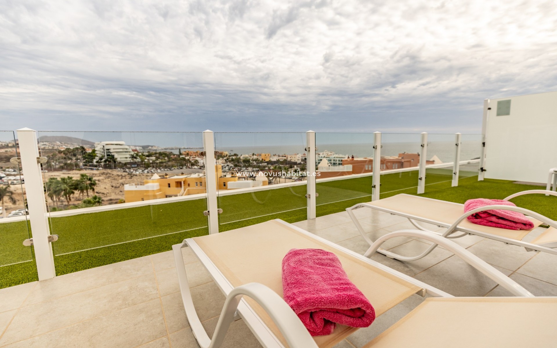 Wiederverkauf - Terraced house / Townhouse - La Caleta