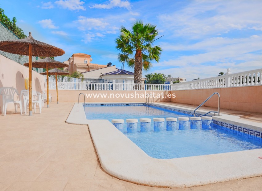 Wiederverkauf - Terraced house / Townhouse - Orihuela Costa - La Zenia