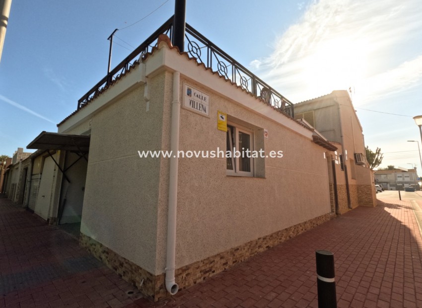 Wiederverkauf - Terraced house / Townhouse - Torrevieja - El Acequión - Los Náufragos