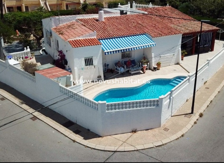 Wiederverkauf - Villa - Albir - 