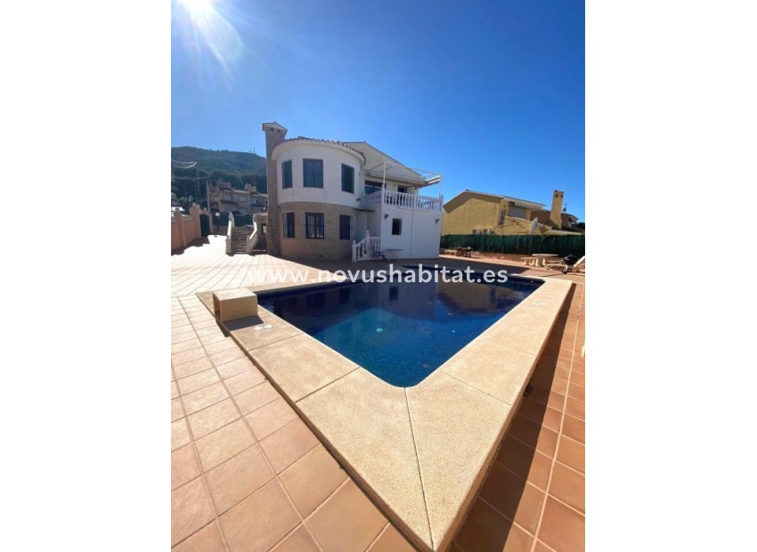 Wiederverkauf - Villa - Albir - 