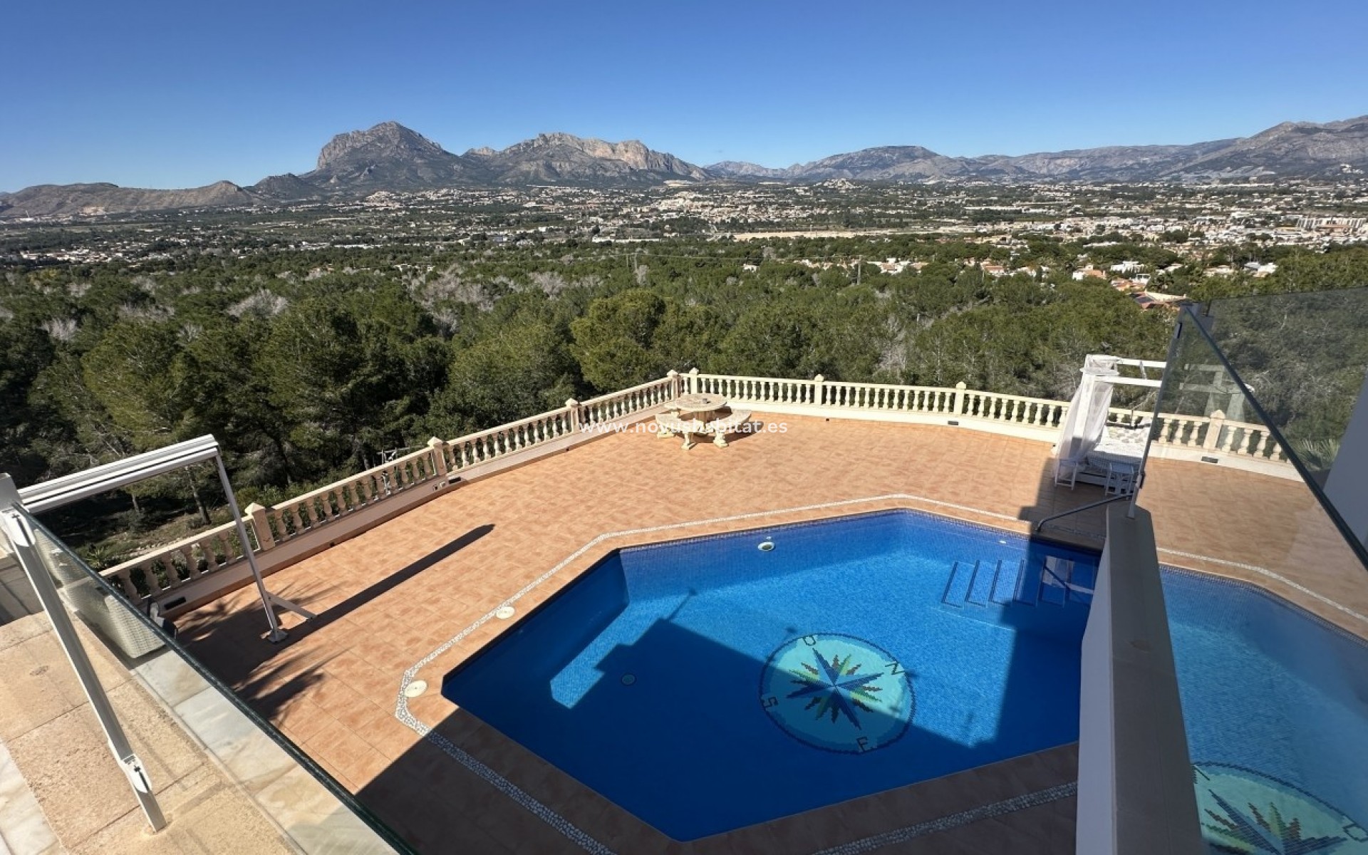 Wiederverkauf - Villa - Albir