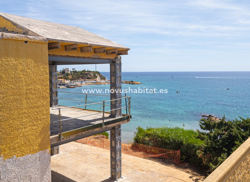 Wiederverkauf - Villa / House - Orihuela Costa - Cabo Roig