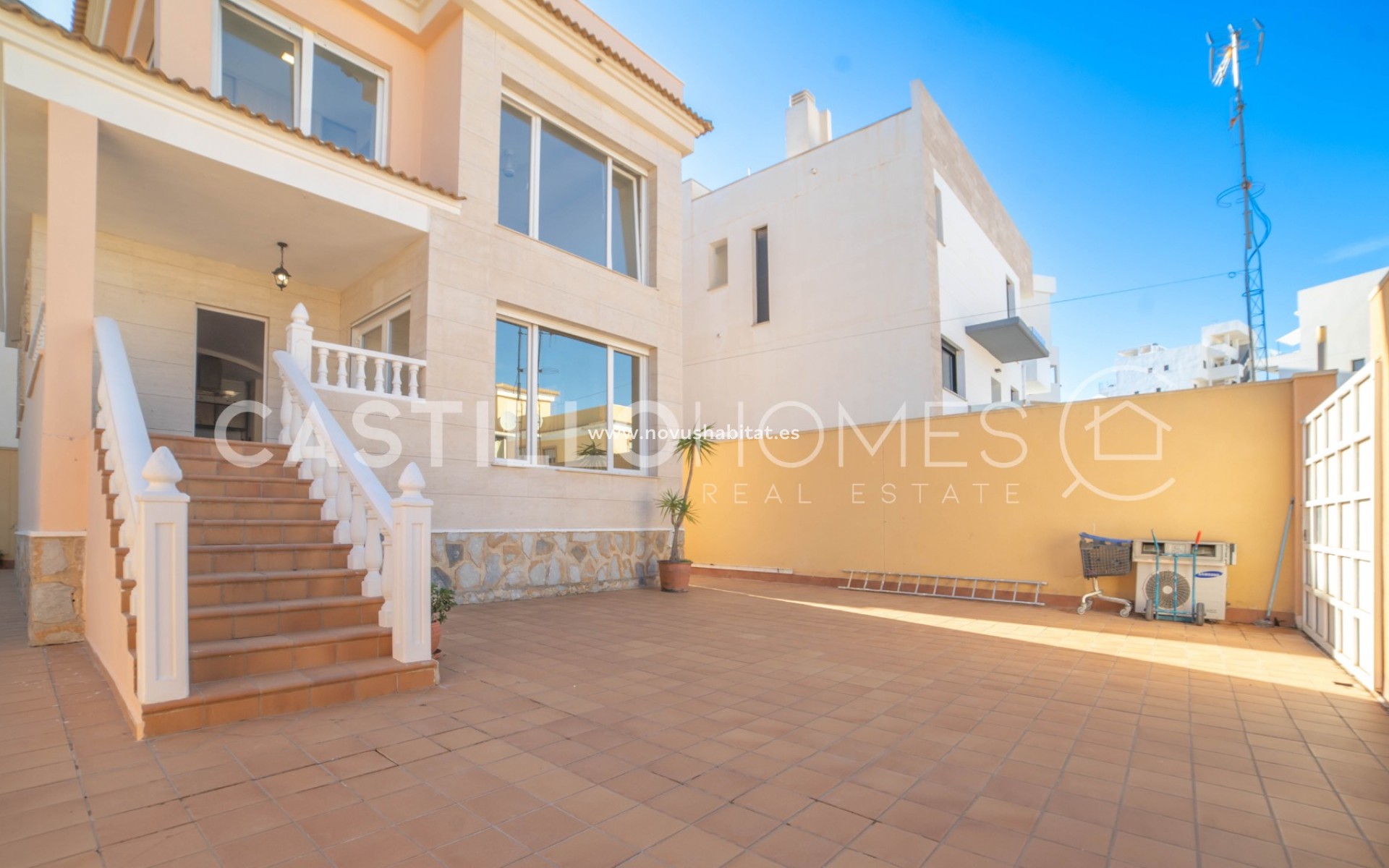 Wiederverkauf - Villa - Orihuela Costa - 