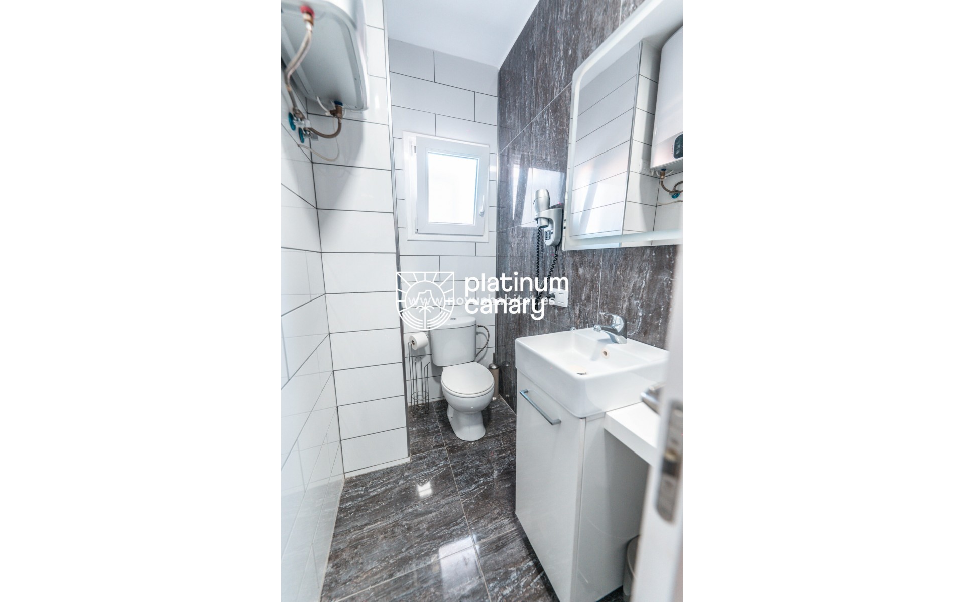 Wiederverkauf - Villa - San Eugenio - Santa Cruz de Tenerife