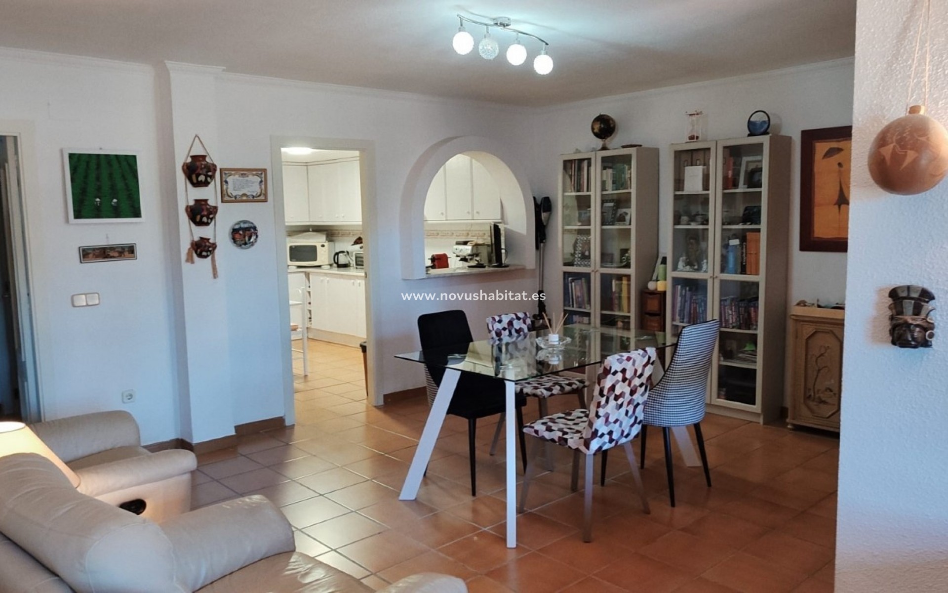 Wiederverkauf - Wohnung - Albir