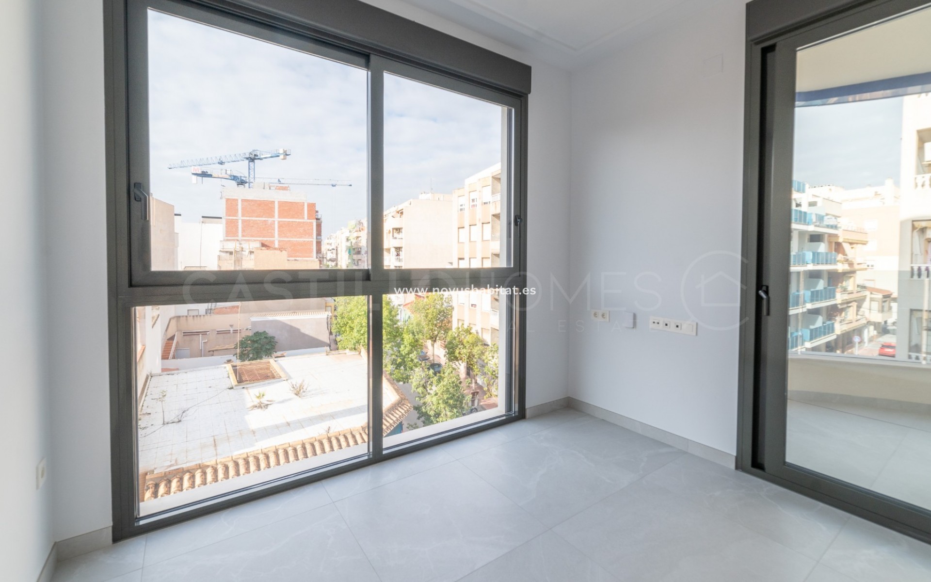 Wiederverkauf - Wohnung - Torrevieja - Centro