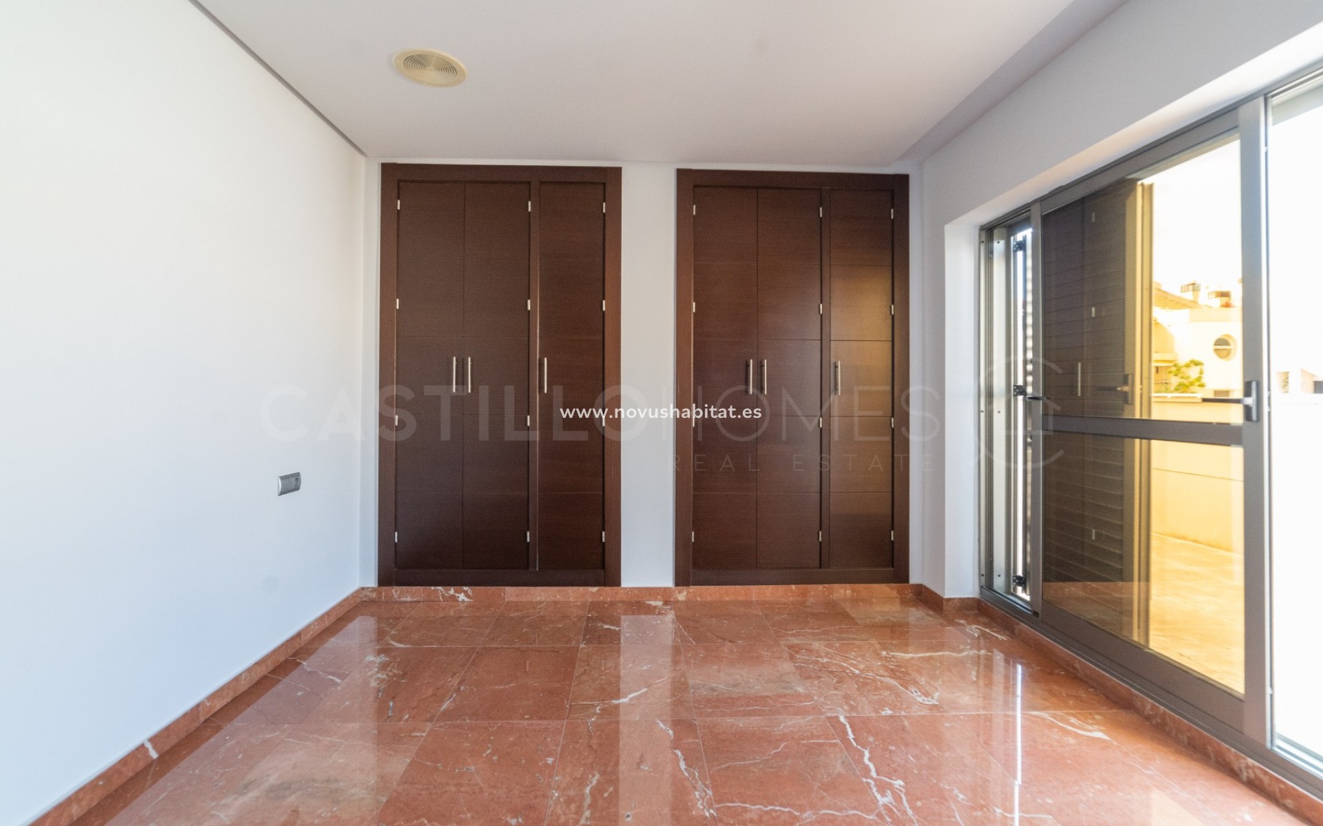 Wiederverkauf - Wohnung - Torrevieja - Centro