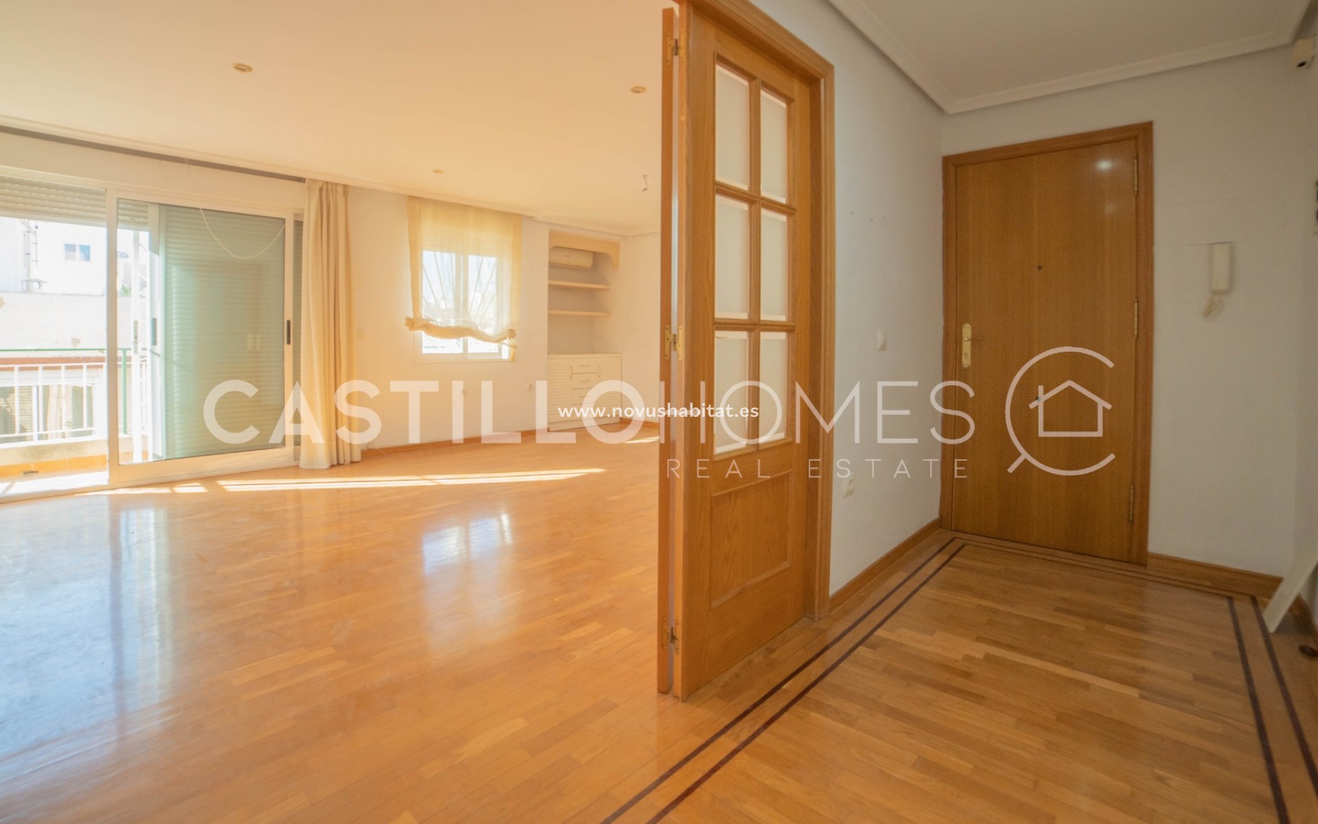 Wiederverkauf - Wohnung - Torrevieja - Centro