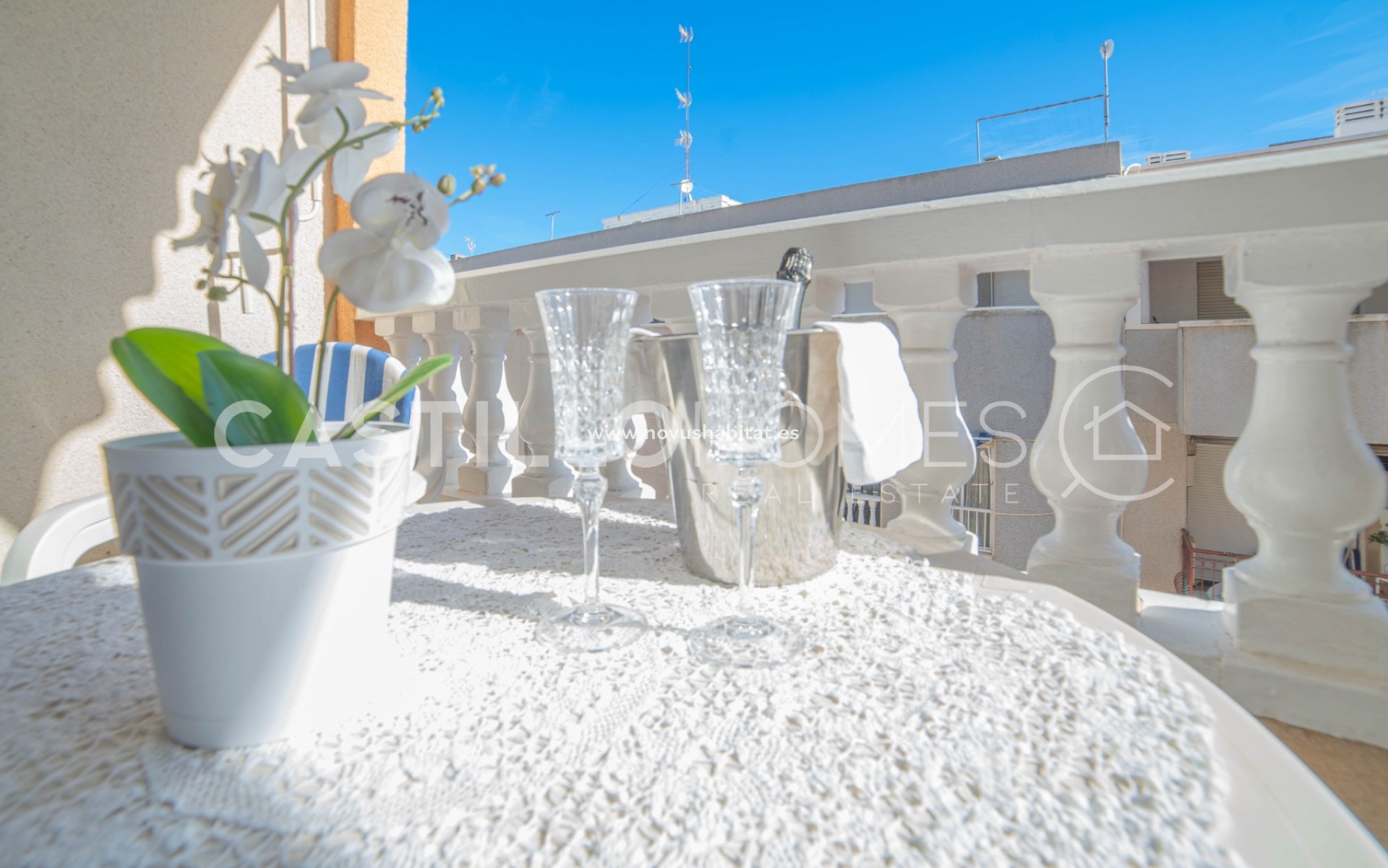 Wiederverkauf - Wohnung - Torrevieja - Centro