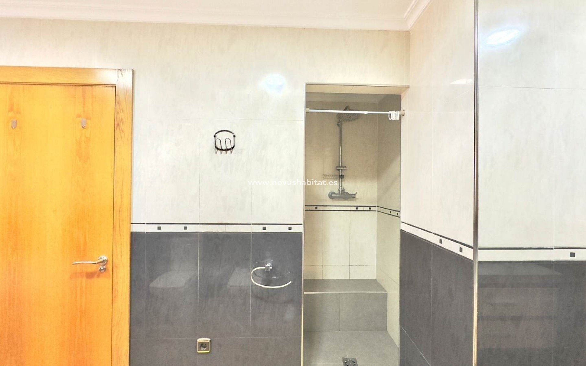 Wiederverkauf - Wohnung - Torrevieja - Centro