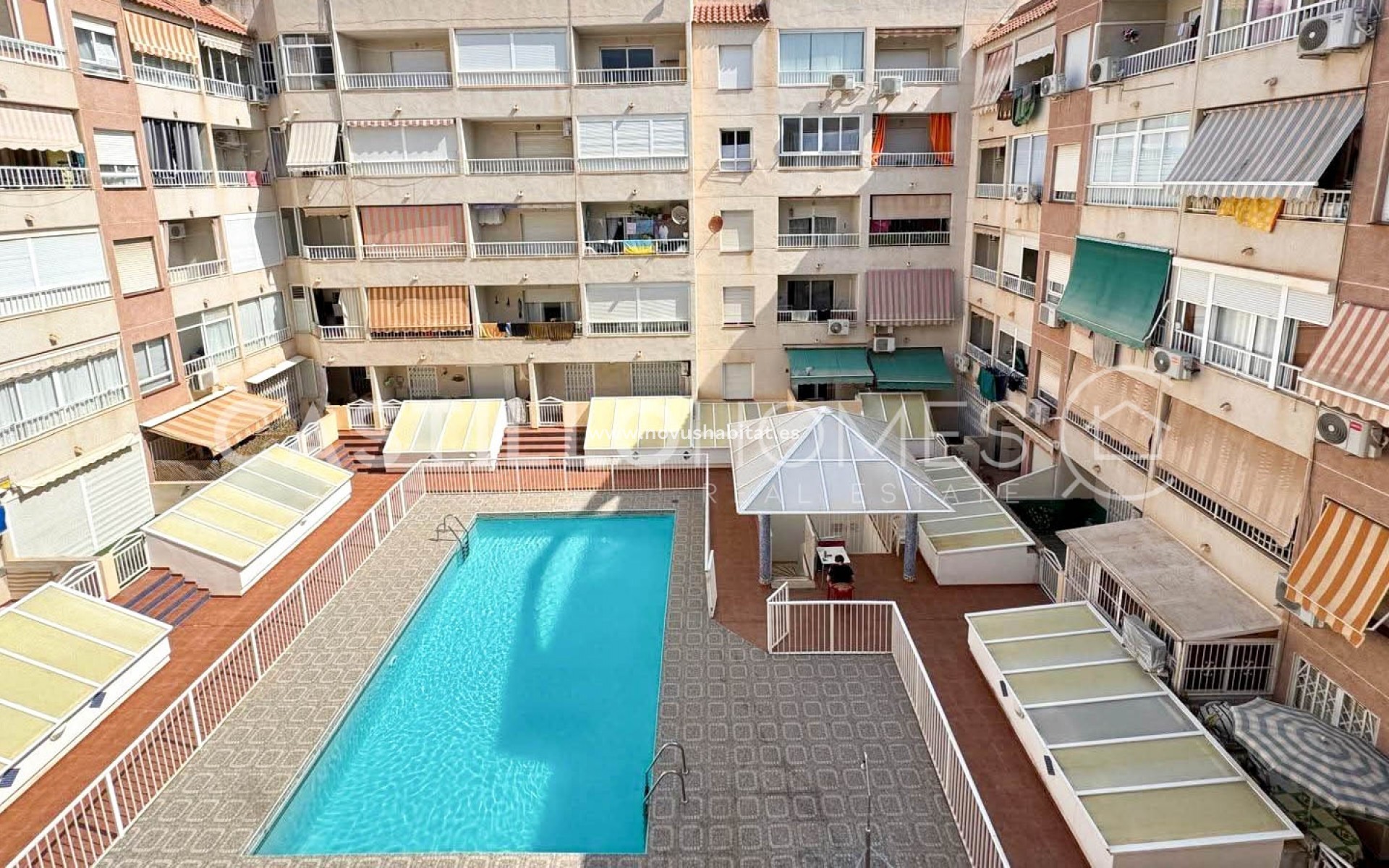 Wiederverkauf - Wohnung - Torrevieja - Centro