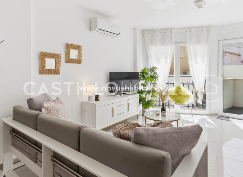 Wiederverkauf - Wohnung - Torrevieja - Centro