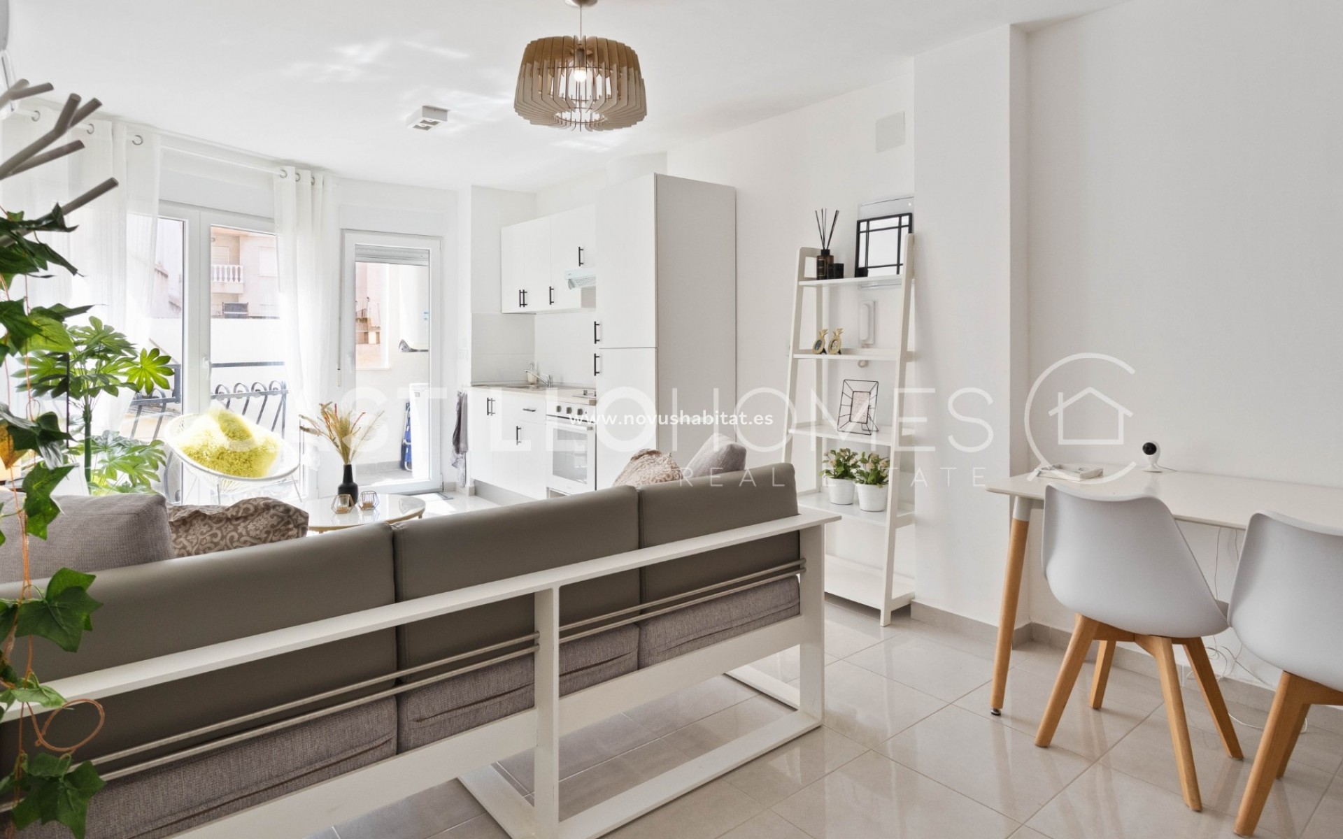 Wiederverkauf - Wohnung - Torrevieja - Centro
