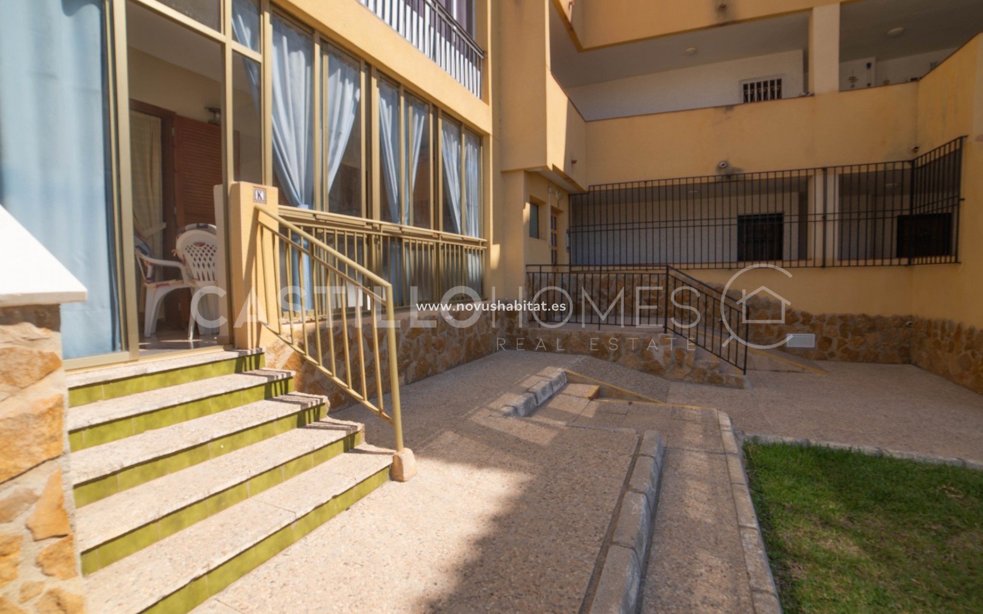 Wiederverkauf - Wohnung - Torrevieja - Punta Prima