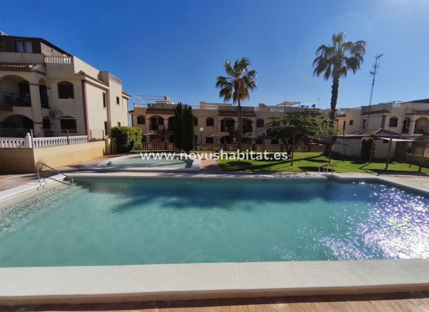 Wiederverkauf - Wohnung - Torrevieja - Sector 25