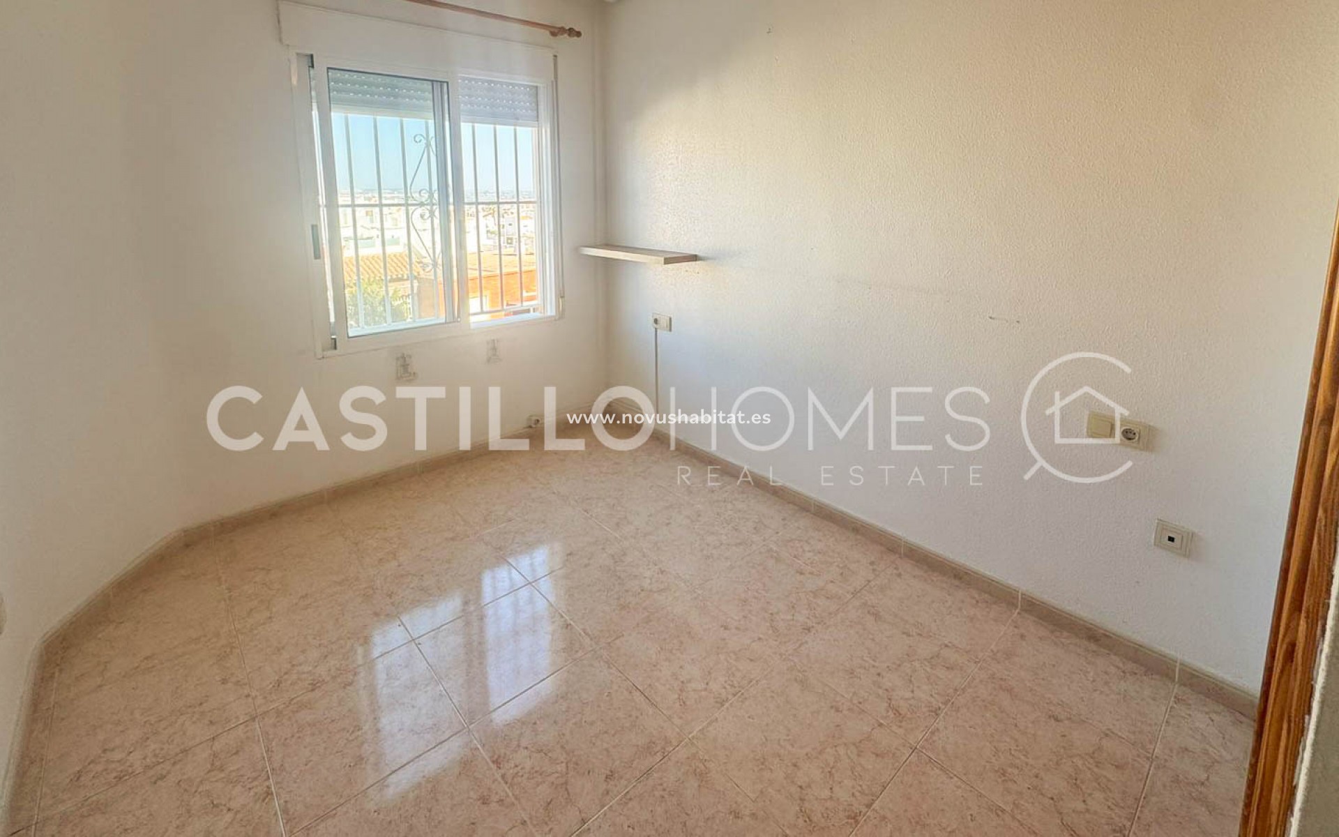 Wiederverkauf - Wohnung - Torrevieja - 