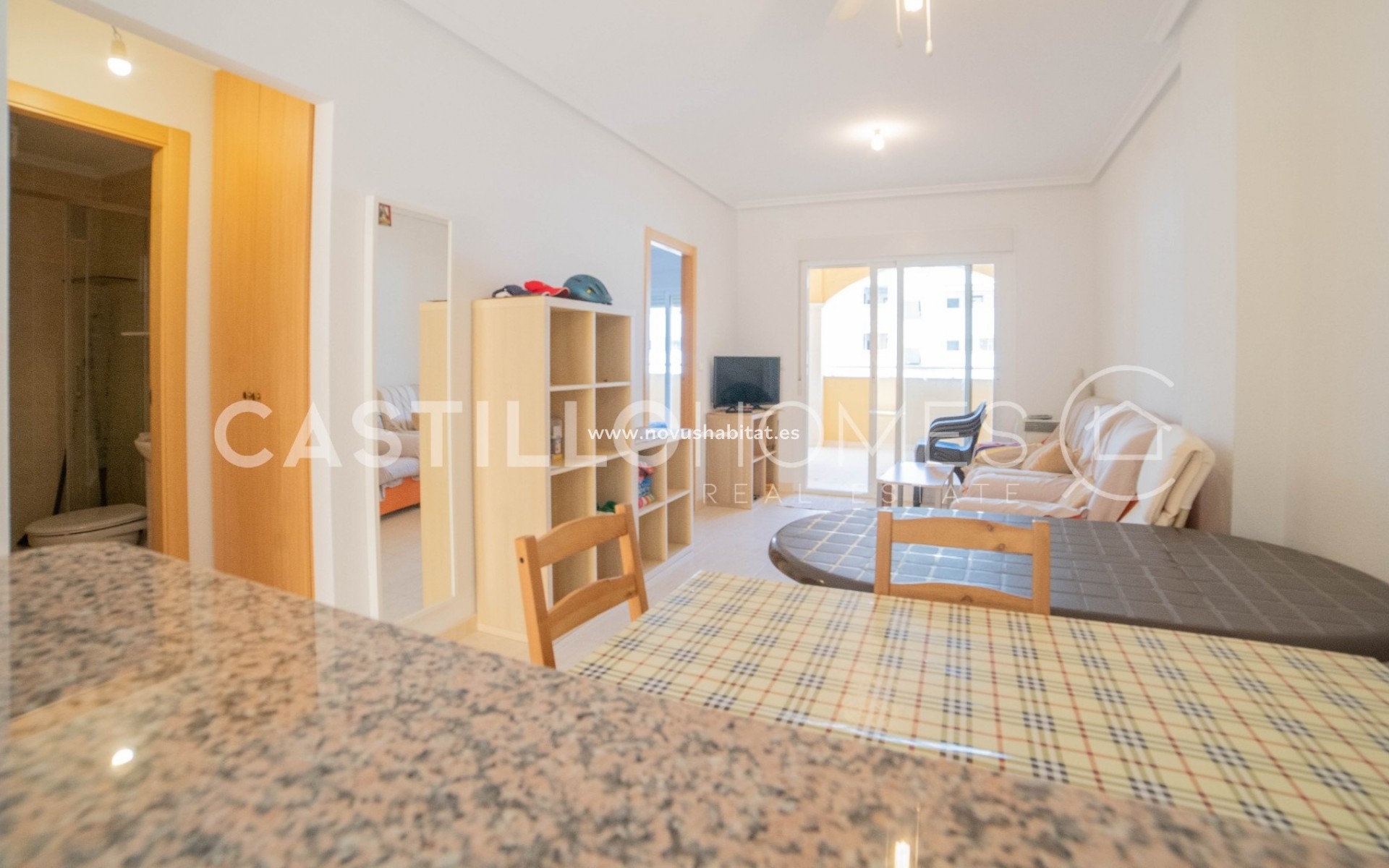 Wiederverkauf - Wohnung - Torrevieja - 