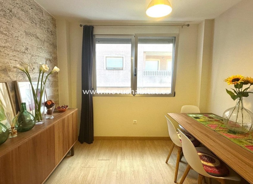 Wiederverkauf - Wohnung - Torrevieja - 