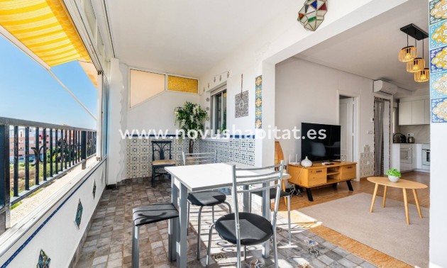 Wohnung - Wiederverkauf - Orihuela Costa - CI-38194